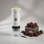 Portable coffee machine + 10 FREE reusable capsules
